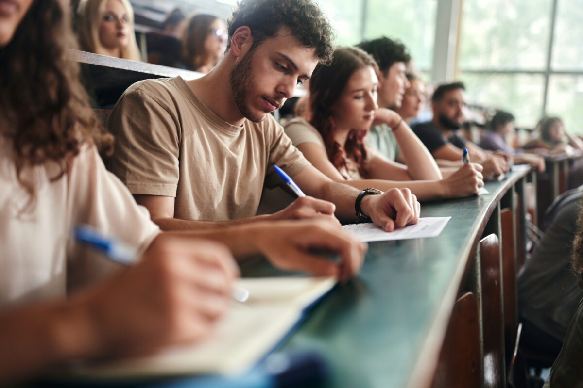 Universitários: Os desafios de uma nova Jornada